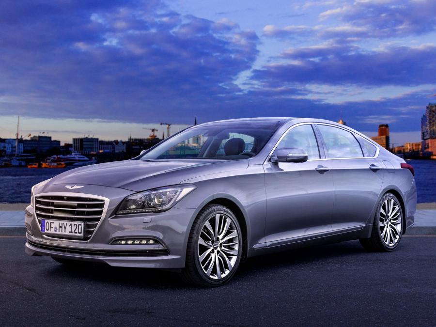  Hyundai Genesis (DH) 2014 года  (EU) (фото 5 из 24)